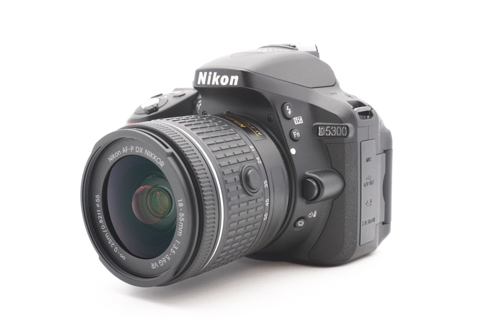 Nikon D5300 Digitalkamera Spiegelreflex Kamera + AF-P 18-55mm G VR – Refurbished