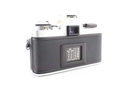Minolta X-300 Kamera + 50mm Objektiv analoge Spiegelreflexkamera SLR - Gewartet