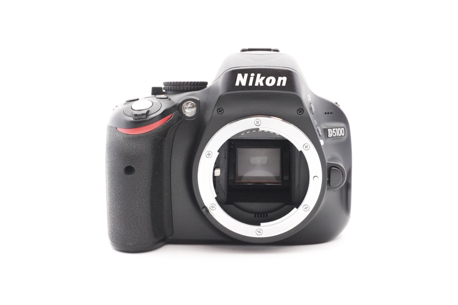 Nikon D5100 Digitalkamera + AF-S 18-55mm G VR Spiegelreflex Kamera – Refurbished