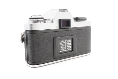 Minolta X-300 Kamera + 50mm Objektiv analoge Spiegelreflexkamera SLR - Gewartet