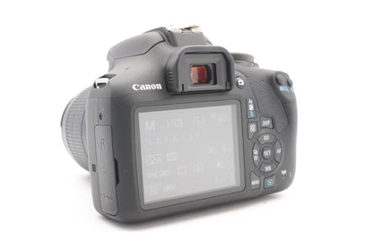Canon EOS 2000D Digitalkamera + EF-S 18-55mm IS II Kamera DSLR | Refurbished