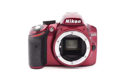 Nikon D3200 Digitalkamera Kamera DSLR + AF-S 18-55mm G VR II Lens - Refurbished