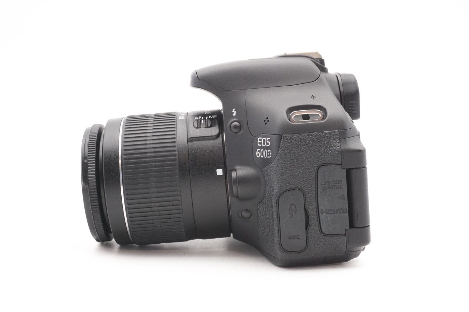 Canon EOS 600D Digitalkamera Kamera + EF-S 18-55mm III Objektiv | Refurbished