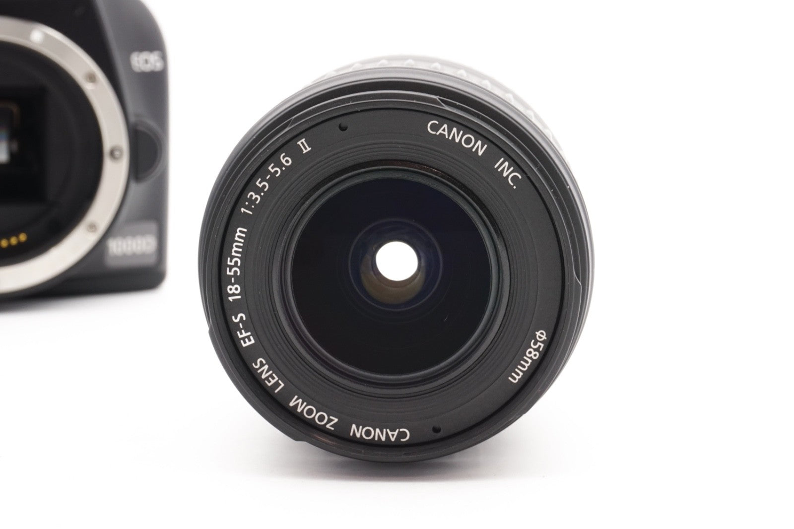 Canon EOS 1000D Digitalkamera Spiegelreflex Kamera + EF-S 18-55mm II Refurbished