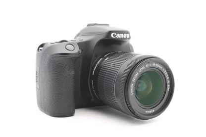 Canon EOS 70D DSLR Digitalkamera Kamera Kit EF-S 18-55mm Objektiv – Refurbished