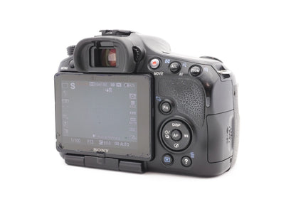 Sony Alpha A57 Digitalkamera Kamera + Sony A 18-55mm SAM Kit | Refurbished
