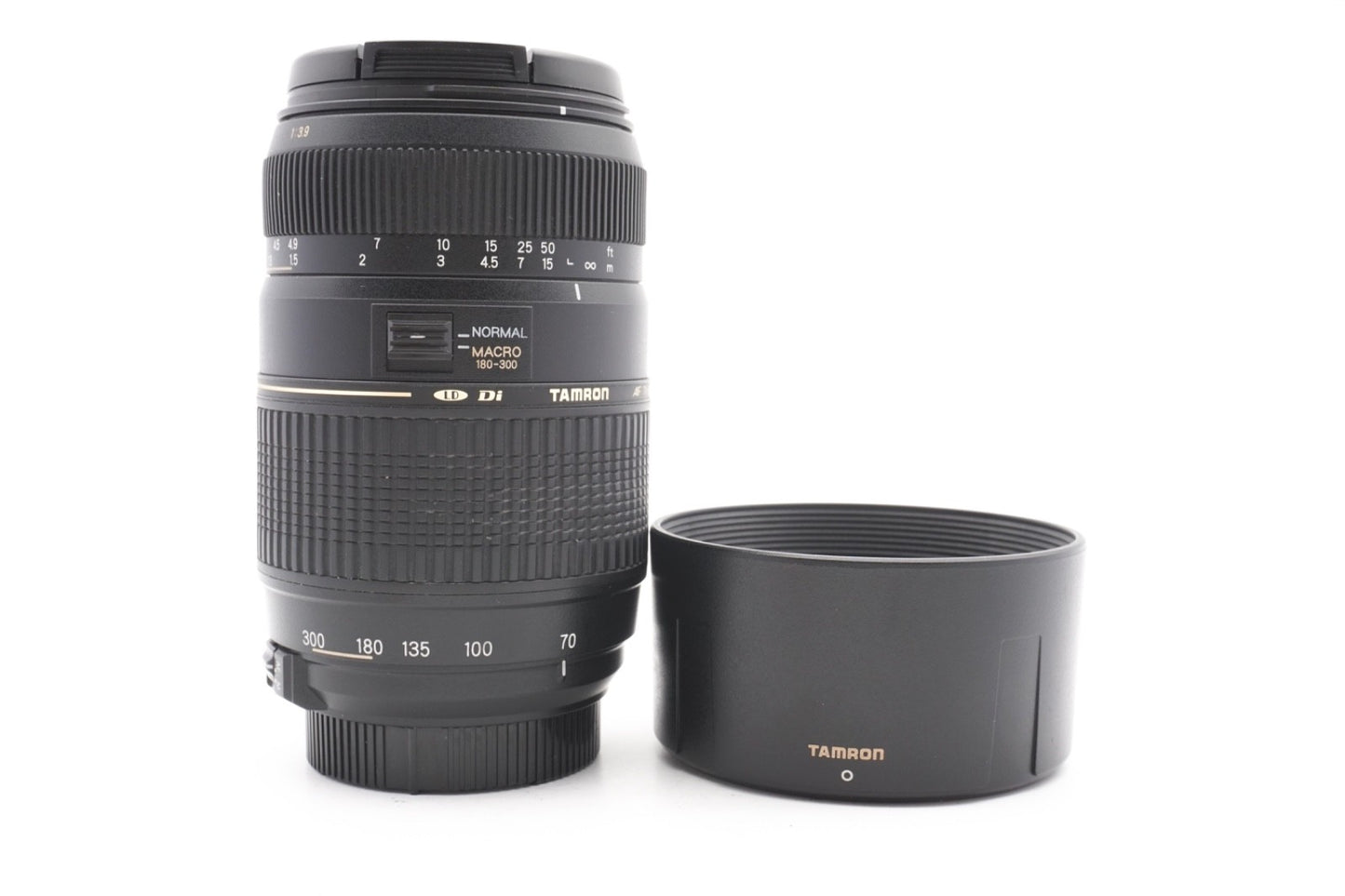 Tamron AF 70-300mm F4-5.6 Tele Zoomobjektiv A17 für Nikon F DSLR – Refurbished