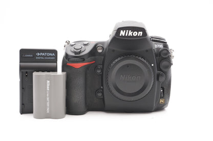 Nikon D700 Digitalkamera Spiegelreflex Vollformat DSLR Body – Refurbished
