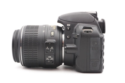 Nikon D3100 Digitalkamera Kamera DSLR + AF-S DX 18-55mm G VR Kit | Refurbished