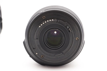 Nikon D5100 Digitalkamera + AF-S 18-55mm G VR Spiegelreflex Kamera – Refurbished