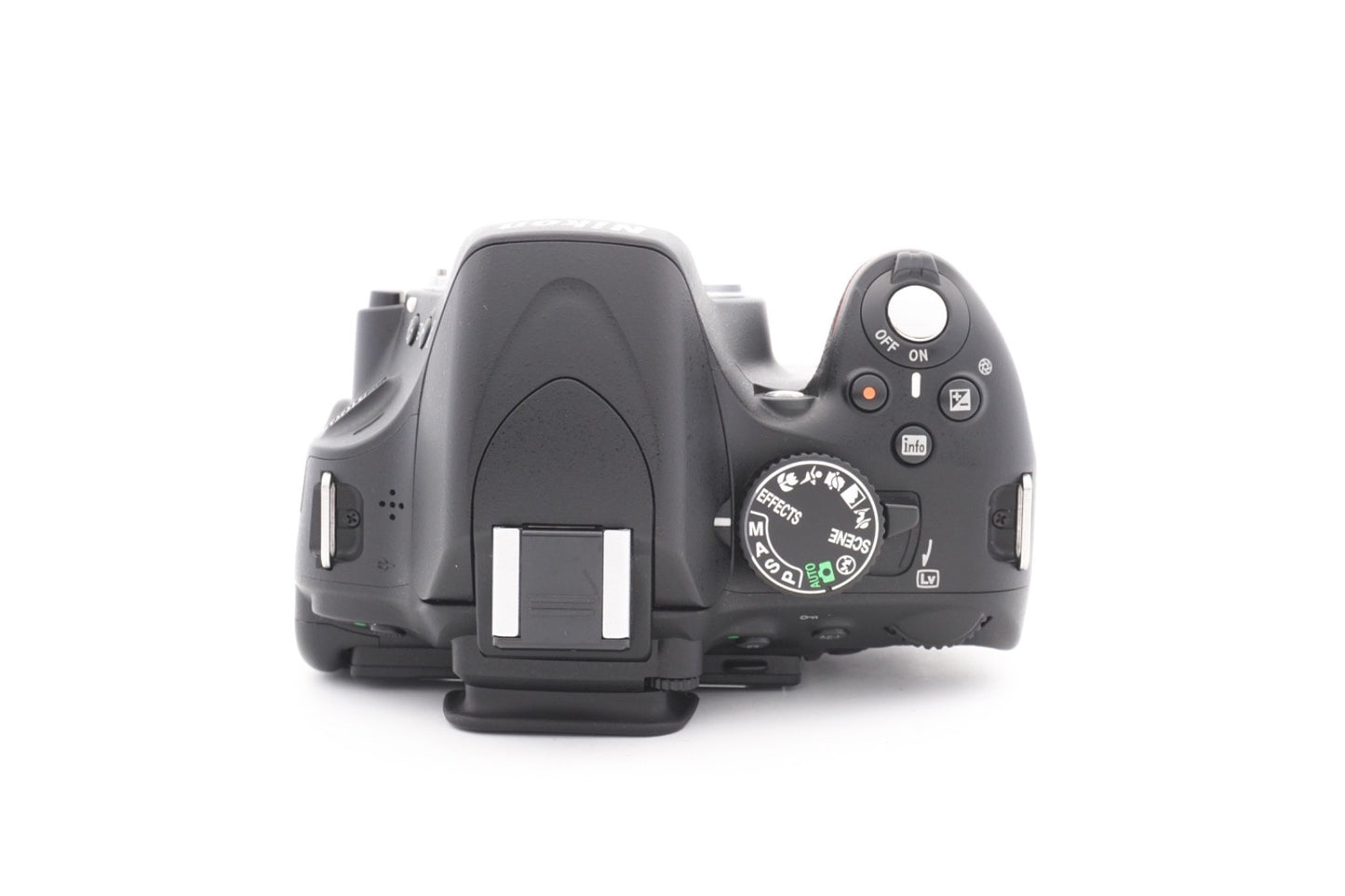 Nikon D5100 Digitalkamera Kamera DSLR + AF-S 18-55mm G VR Objektiv – Refurbished