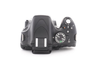 Nikon D5100 DSLR Digitalkamera Kamera Kit 18-55mm Objektiv – Refurbished