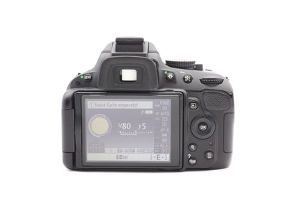 Nikon D5100 Digitalkamera + AF-S 18-55mm G VR Spiegelreflex Kamera – Refurbished