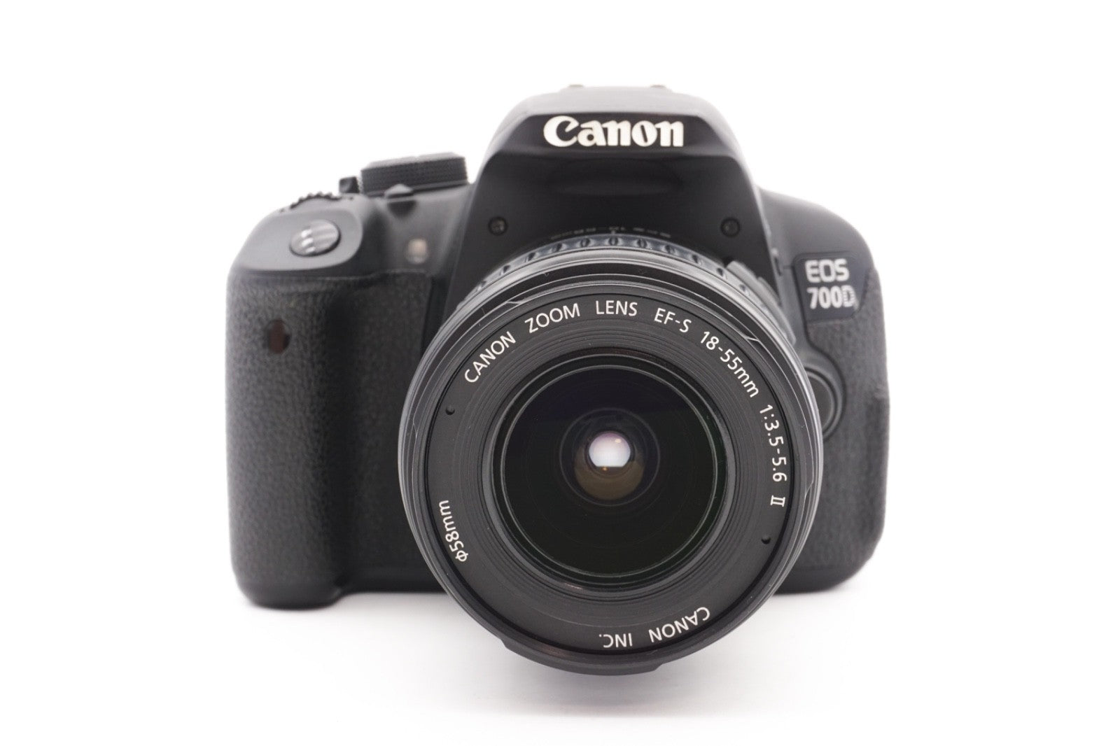 Canon EOS 700D Digitalkamera DSLR Kamera + EF-S 18-55mm II Kit | Refurbished