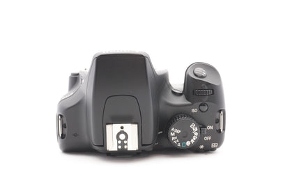 Canon EOS 1000D DSLR Digitalkamera Kamera Kit 18-55mm Objektiv – Refurbished