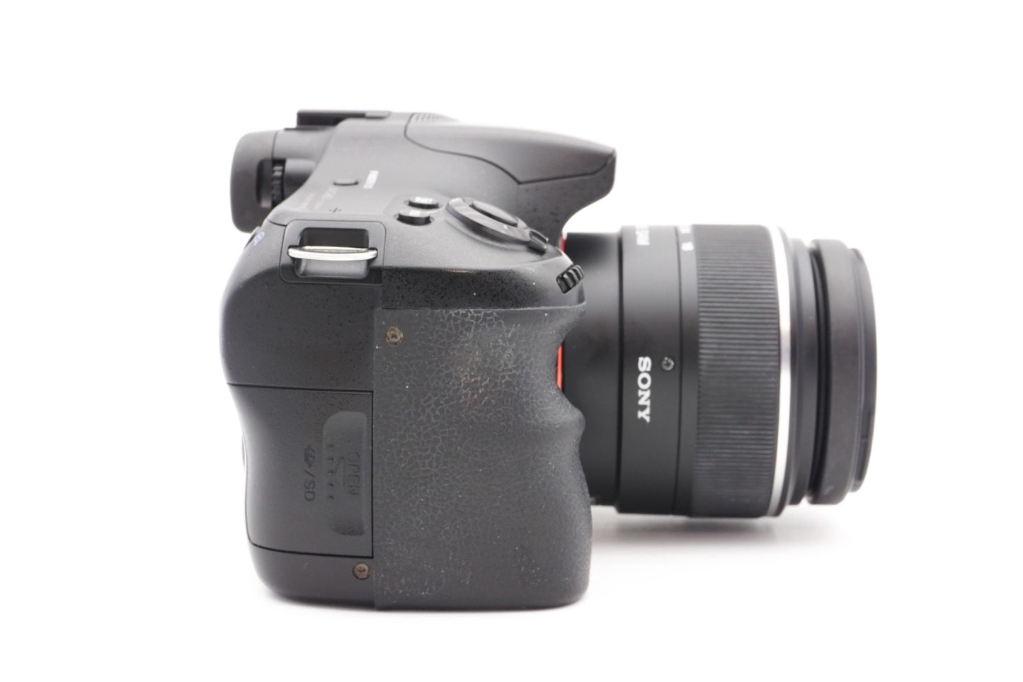 Sony Alpha A57 Digitalkamera Kamera + Sony A 18-55mm SAM Kit | Refurbished