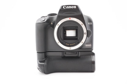 Canon EOS 1000D Digitalkamera + EF-S 18-55mm Kamera Spiegelreflex - Refurbished