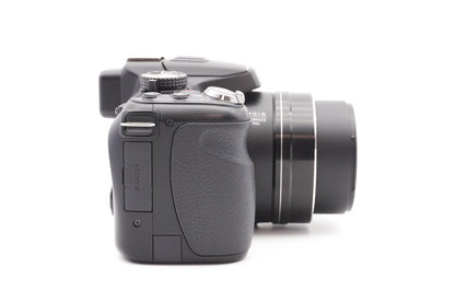Panasonic Lumix DMC-FZ200 Digitalkamera Bridgekamera Superzoom | Refurbished