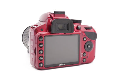 Nikon D3200 Digitalkamera Kamera DSLR + AF-S 18-55mm G VR II Lens - Refurbished