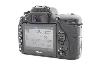 Nikon D7500 Digitalkamera Body Spiegelreflex Kamera DSLR – Refurbished