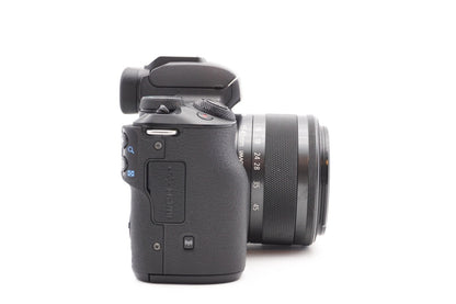 Canon EOS M50 Digitalkamera Systemkamera Kamera + EF-M 15-45mm STM – Refurbished