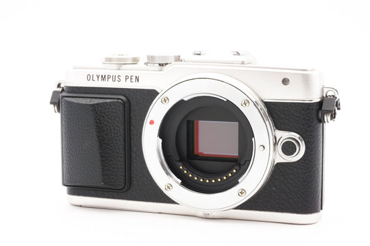 Olympus PEN E-PL7 Systemkamera Digitalkamera Kamera Body MFT – Refurbished