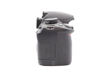 Nikon D3100 Digitalkamera Body DSLR Spiegelreflex Kamera | Refurbished