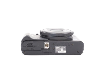 Sony DSC-RX100 Digitalkamera Kamera Kompaktkamera CyberShot Zoom  - Refurbished