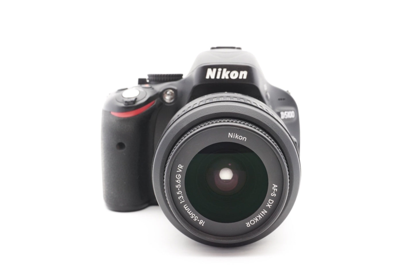 Nikon D5100 Digitalkamera + AF-S 18-55mm G VR Spiegelreflex Kamera – Refurbished
