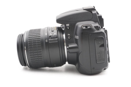 Nikon D5000 DSLR Digitalkamera Kamera Kit 18-55mm Objektiv Zoom – Refurbished