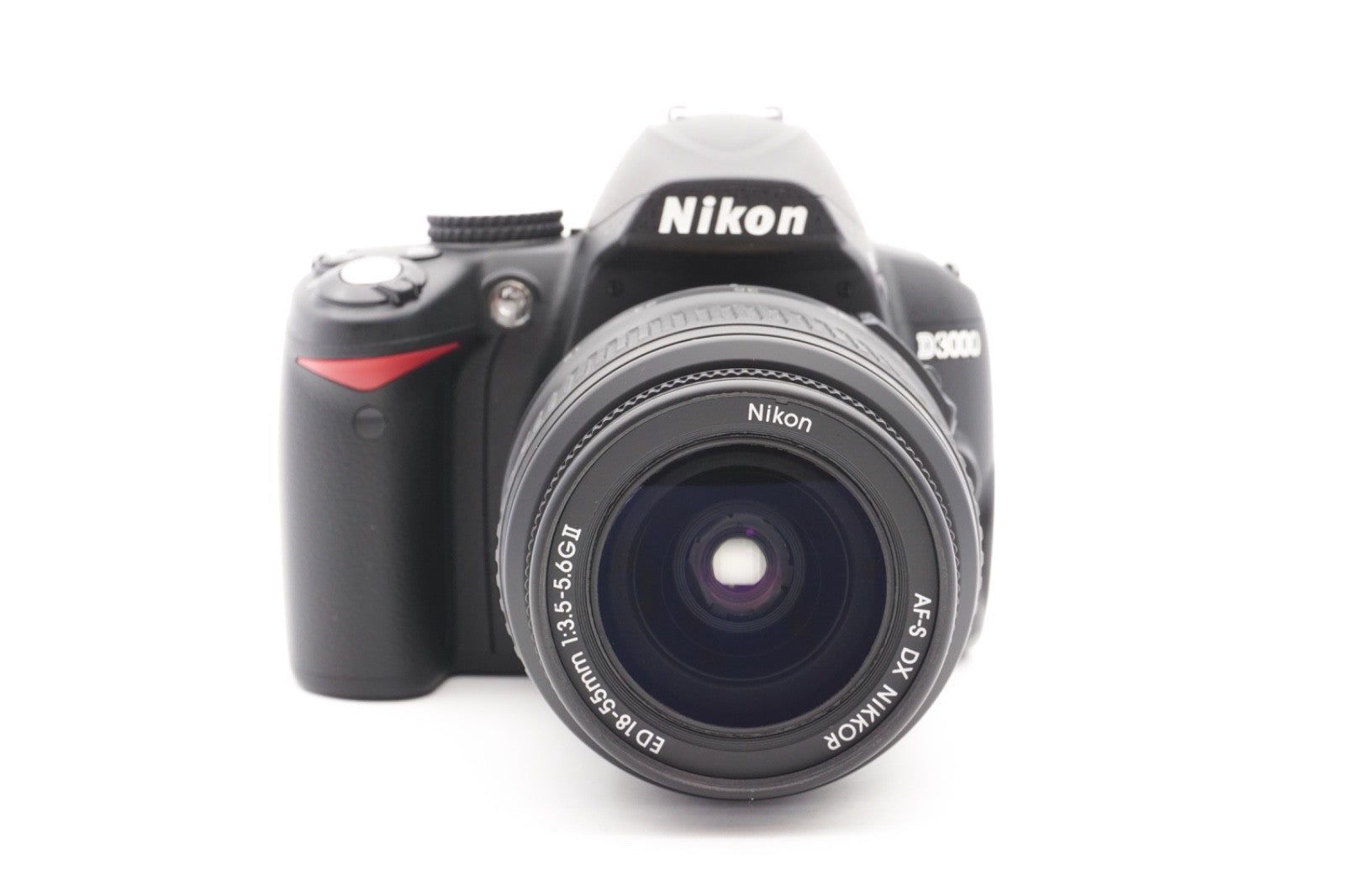 Nikon D3000 Digitalkamera Spiegelreflex Kamera + AF-S 18-55mm G II – Refurbished