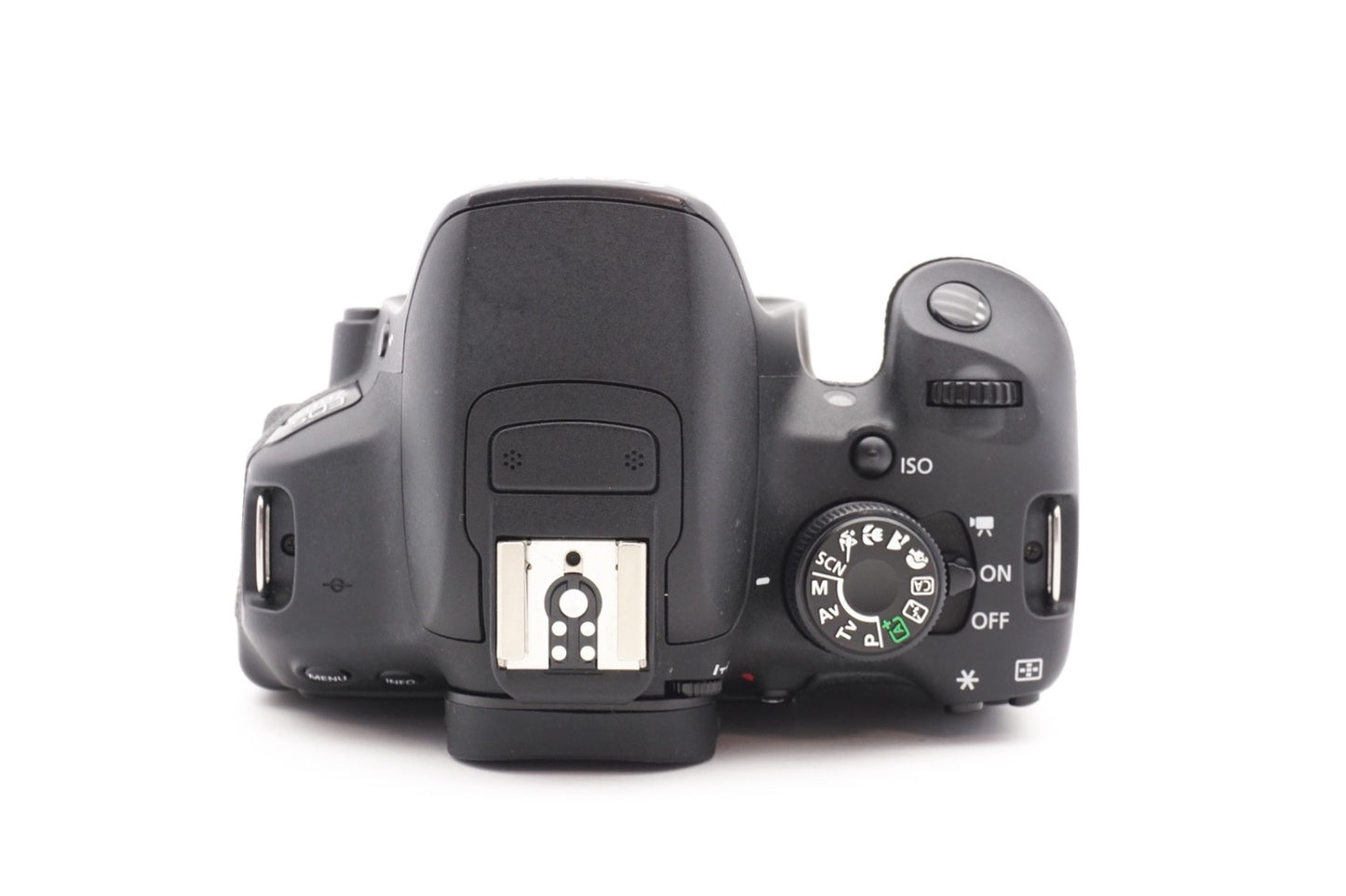 Canon EOS 700D Digitalkamera DSLR Kamera + EF-S 18-55mm II Kit | Refurbished