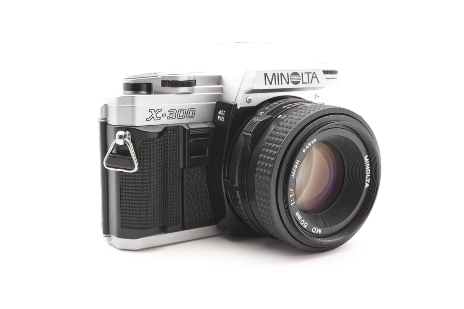 Minolta X-300 Kamera + 50mm Objektiv analoge Spiegelreflexkamera SLR - Gewartet