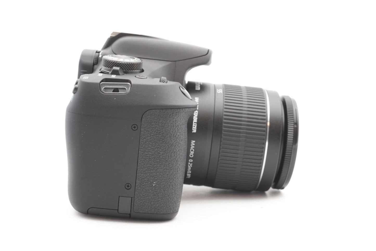 Canon EOS 2000D Digitalkamera + EF-S 18-55mm IS II Kamera DSLR | Refurbished