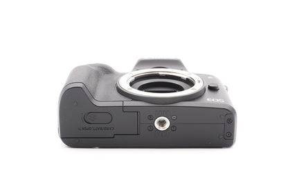 Canon EOS M50 Digitalkamera Systemkamera Kamera + EF-M 15-45mm STM – Refurbished