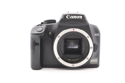Canon EOS 1000D DSLR Digitalkamera Kamera Kit 18-55mm Objektiv – Geprüft