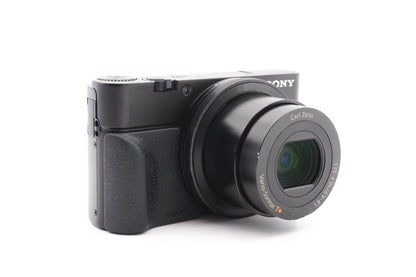 Sony DSC-RX100 Digitalkamera Kamera Kompaktkamera CyberShot Zoom  - Refurbished