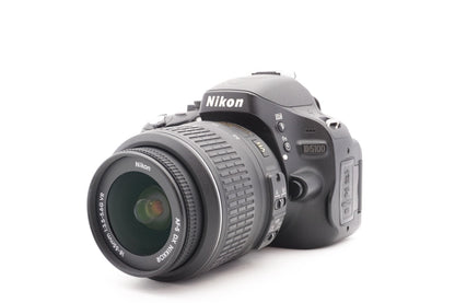 Nikon D5100 Digitalkamera + AF-S 18-55mm G VR Spiegelreflex Kamera – Refurbished