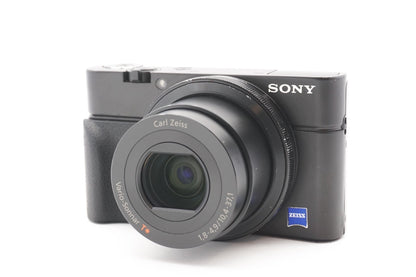 Sony DSC-RX100 Digitalkamera Kamera Kompaktkamera CyberShot Zoom  - Refurbished
