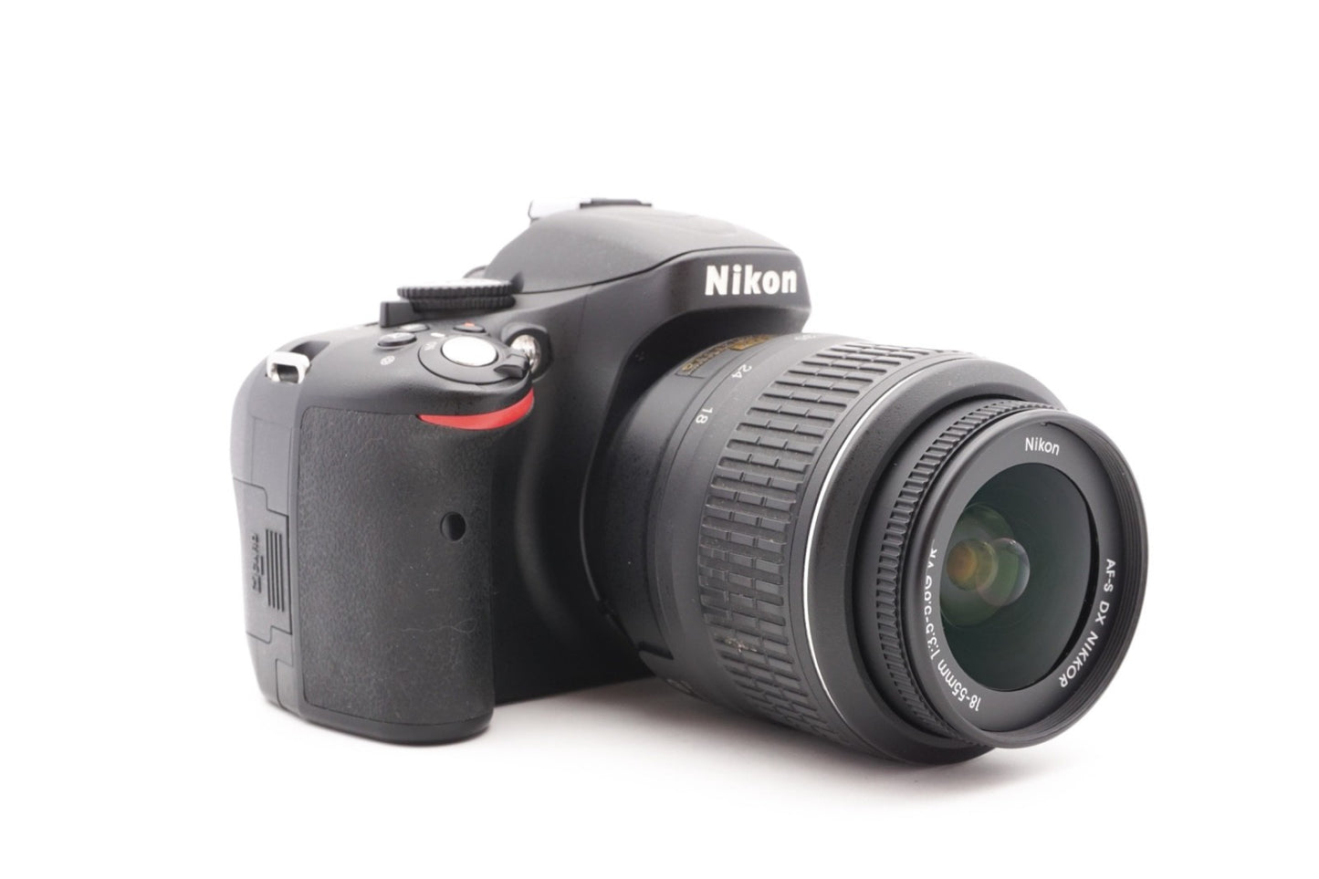 Nikon D5100 Digitalkamera + AF-S 18-55mm G VR Spiegelreflex Kamera – Refurbished