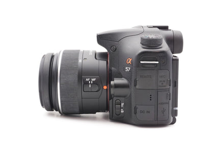 Sony Alpha A57 Digitalkamera Kamera + Sony A 18-55mm SAM Kit | Refurbished