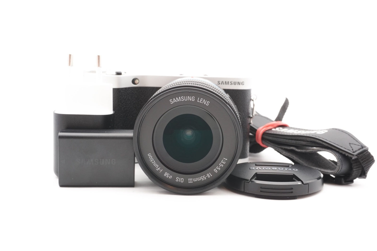 Samsung NX300 Digitalkamera + 18-55mm Kit Kamera Systemkamera DSLM | Refurbished
