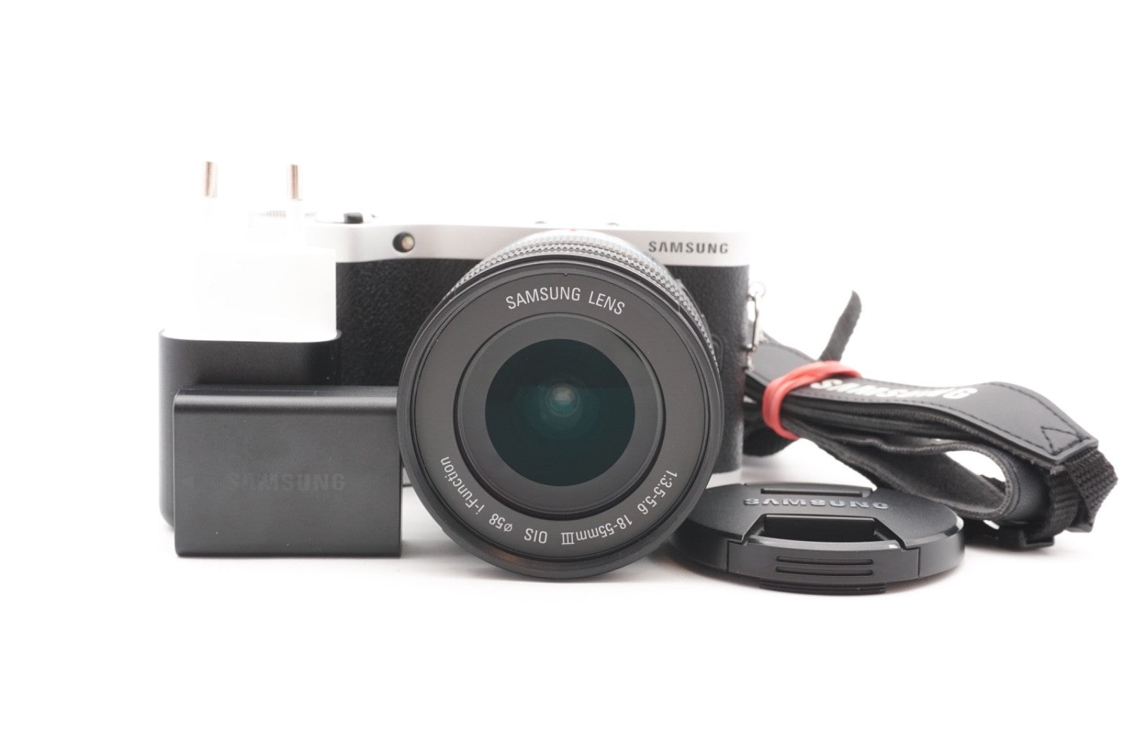 Samsung NX300 Digitalkamera + 18-55mm Kit Kamera Systemkamera DSLM | Refurbished