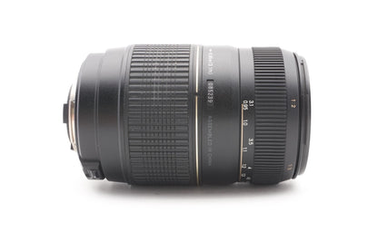 Tamron AF 70-300mm F4-5.6 Tele Zoomobjektiv A17 für Nikon F DSLR – Refurbished