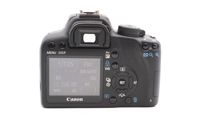 Canon EOS 1000D Digitalkamera Spiegelreflex Kamera + EF-S 18-55mm II Refurbished