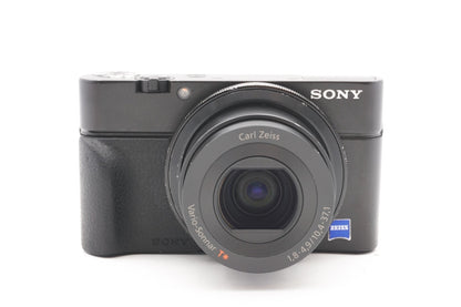 Sony DSC-RX100 Digitalkamera Kamera Kompaktkamera CyberShot Zoom  - Refurbished