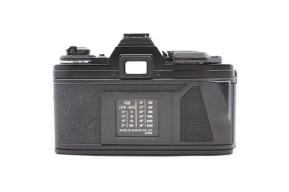 Minolta X-700 Kamera + 45mm f2 Lens analoge Spiegelreflexkamera SLR - Gewartet