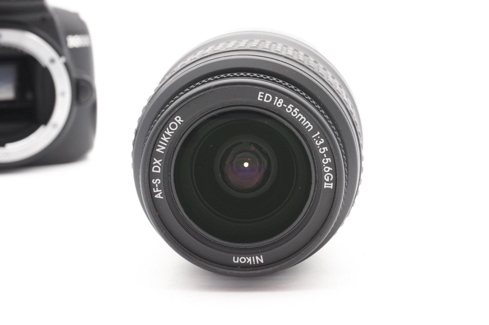 Nikon D3000 DSLR Digitalkamera Kamera Kit AF-S DX 18-55mm Objektiv – Refurbished