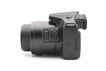 Panasonic Lumix DMC-FZ300 Digitalkamera Bridgekamera Superzoom | Refurbished