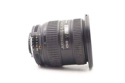 Nikon AF Nikkor 18-35mm 3.5-4.5 D ED Weitwinkel Vollformat F-Mount | Refurbished